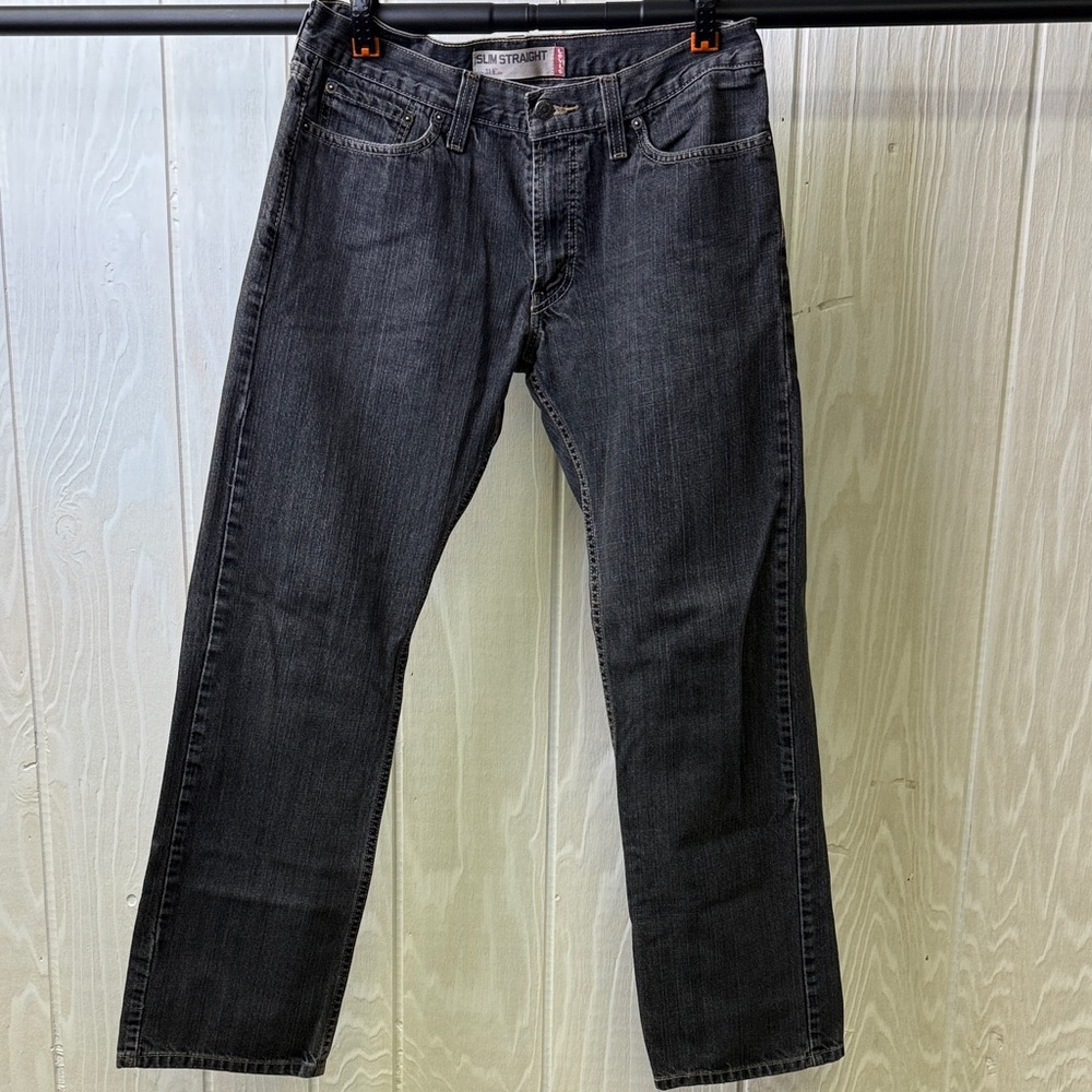 Men's Black Levi’s Jeans 514 33x32 Slim Fit